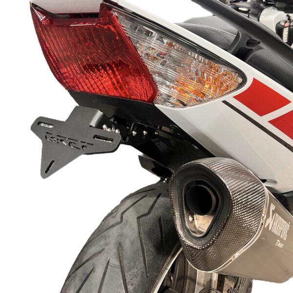 Αναδιπλούμενη– Σπαστή Βάση πινακίδας YAMAHA T-MAX 500/530 2008-2016